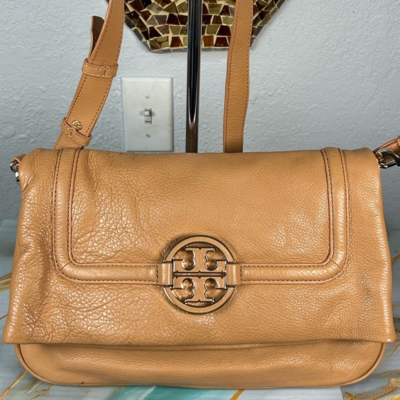 Tory Burch Leather Signature Shoulder/Crossbody Bag 🤩✨ - Picture 9 of 17